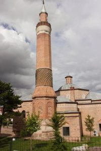 Karacabey Camii ve Külliyesi