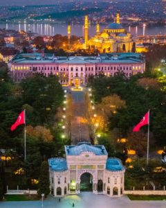 İstanbul Üniversitesi