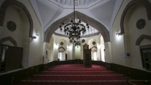 Karacabey Camii ve Külliyesi
