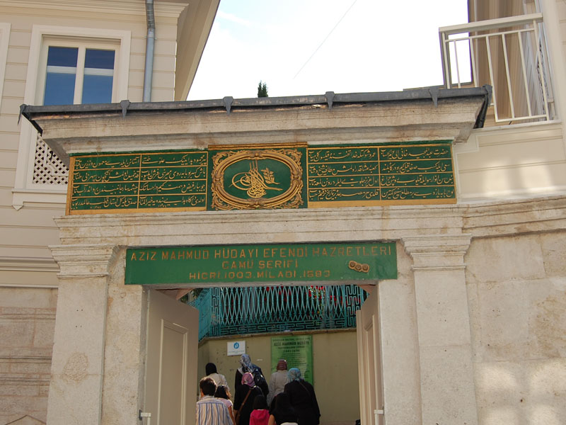 Aziz Mahmud Hüdâyî Camii