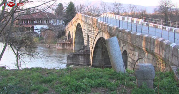 İshak Paşa Köprüsü