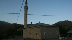 Tekke Camii