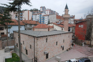 Garipler Camii