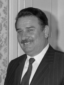 Yıldırım Akbulut