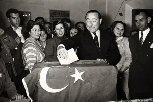 Adnan MENDERES