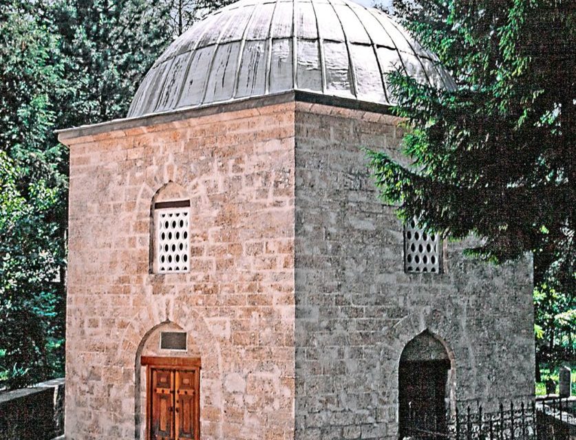 Akşemseddin Türbesi